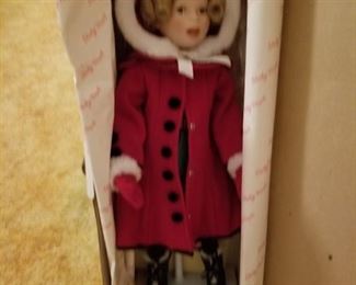 Shirley Temple Lil Caroler doll