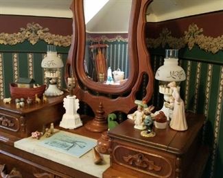 A closer look at the mirror