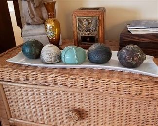 Clay pottery decorative balls