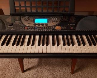 Yamaha PSR-270 keyboard