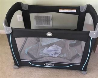 Graco pack and play