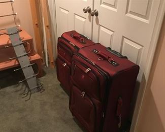 Swiss luggage 2 piece matching set