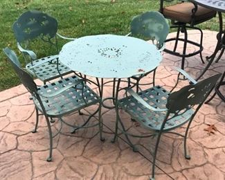 Bistro set