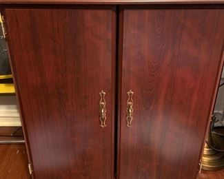 84. Pair of 2 Door Cabinets (25" x 19" x 30")