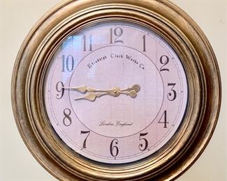 69. Edinburgh Clock Works Co. (24")