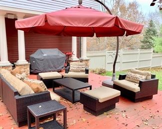 97. Frontgate O'Bravia Umbrella