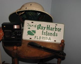 Pith helmet