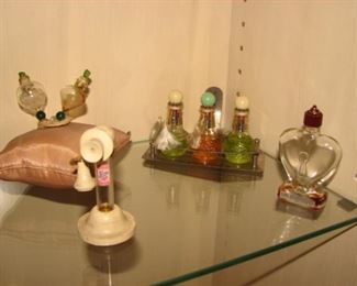 Vintage Perfume Bottles, Robinson, Pickwick Cosmetic, "Flowers of the Morning"