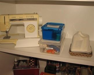 Singer portable sewing machine