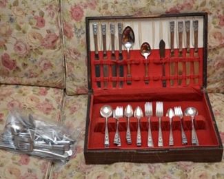 stainless gone Oneida Coronation silverplate with case