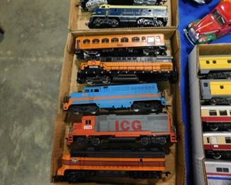 HO Scale train engines