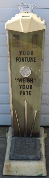 Vintage coin op fortune scale