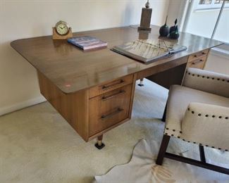 Vintage Mide Century Mod desk $225