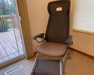 004 Nemschoff Patient Chair with Ottoman