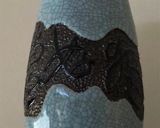 - Paypal Payment Only  BG0050: Vase Pottery $25 OBO Local Pickup
