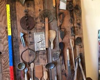 Vintage Style Kitchenware Lot 2