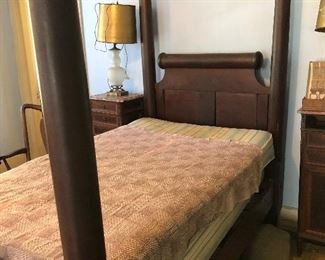 Single ( Twin) Size 4 Poster Bed