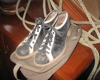 vintage bowling shoes