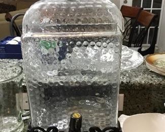 Water, lemonade etc cooler