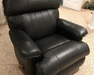 Black Leather Recliner (1 of 2)