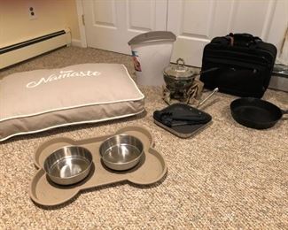 Dog Bed, Bowls