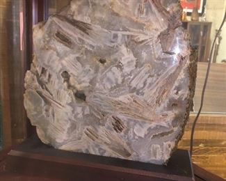 Geode piece beautiful! Nice Christmas gift!