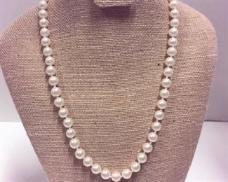8. pearl necklace one strand 18”
