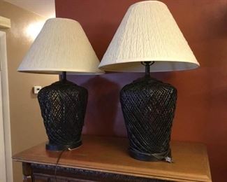 Pair of Wicker-Style Table Lamps https://ctbids.com/#!/description/share/289265