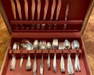 We have two sets of plated flatware, just in time for Holiday entertaining.