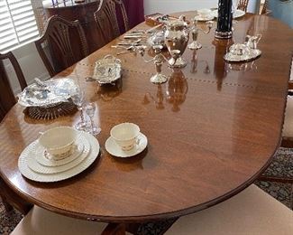 Vintage Mahogany Dining Table, 3 Leaves, with Mahogany Shield 2 Arm, 5 Side Chairs.