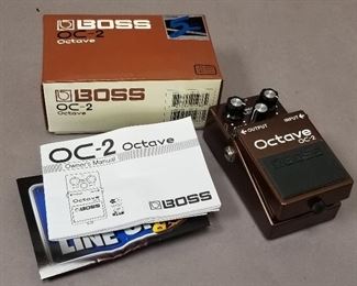 Boss Octave OC-2 Guitar Effects Pedal w/box & inserts