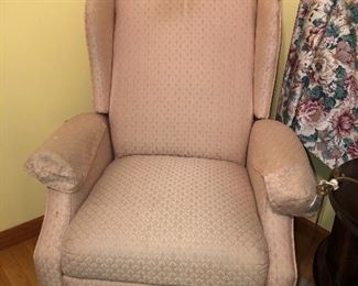 Wing back chair