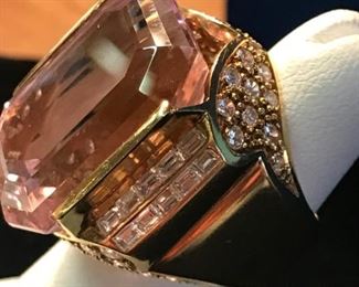 Kunzite and diamond ring