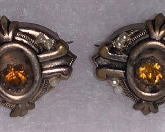 500+ Pieces of jewelry - prices range from $10ea on up...willing to negotiate lot prices