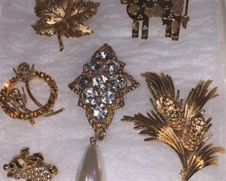 500+ Pieces of jewelry - prices range from $10ea on up...willing to negotiate lot prices