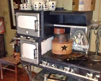 Antique Stove..does not work but very beautiful $225