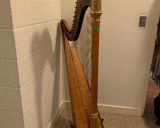 Lyon Healy harp
