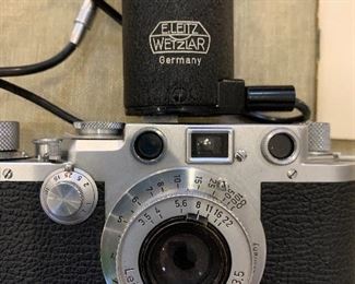 Ernst Leitz Wetzlar camera                                                          
Leica IIIf- Screw Mount (1950-1957)