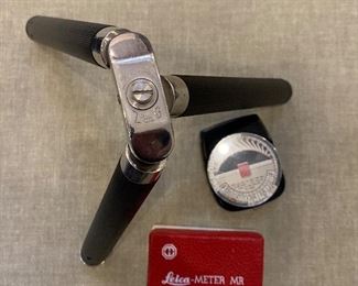 Ernst Leitz Wetzlar camera                                                          
Leica IIIf- Screw Mount (1950-1957)