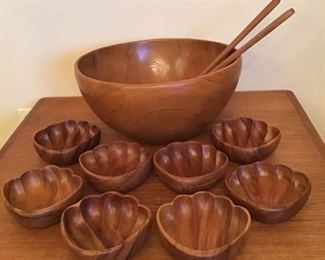 Wooden Salad Bowl with Tongues and eight Small Bowls