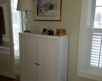 White double door cabinet with shelves
