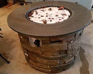 Round gas fire pit (snow should be gone by the time of the sale!)