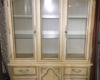 Kitchen curio hutch