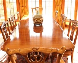 Table with 2 leaf inserts 112L x 43 1/2w x 29h