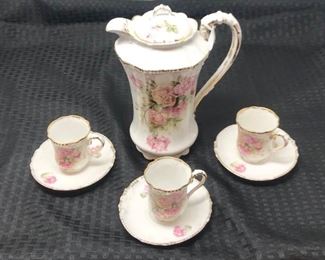 Vintage Tea Set https://ctbids.com/#!/description/share/292002