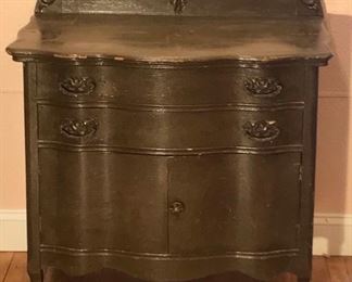 Antique Commode Stand https://ctbids.com/#!/description/share/292018