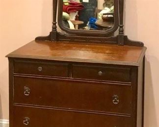 Antique Dresser https://ctbids.com/#!/description/share/292021