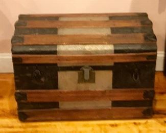 Antique Seafarers Trunk https://ctbids.com/#!/description/share/292020