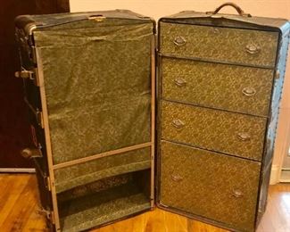 Antique Steamer Wardrobe Trunk https://ctbids.com/#!/description/share/292025