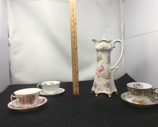 Flower Tea Pot & Tea Cups https://ctbids.com/#!/description/share/292091